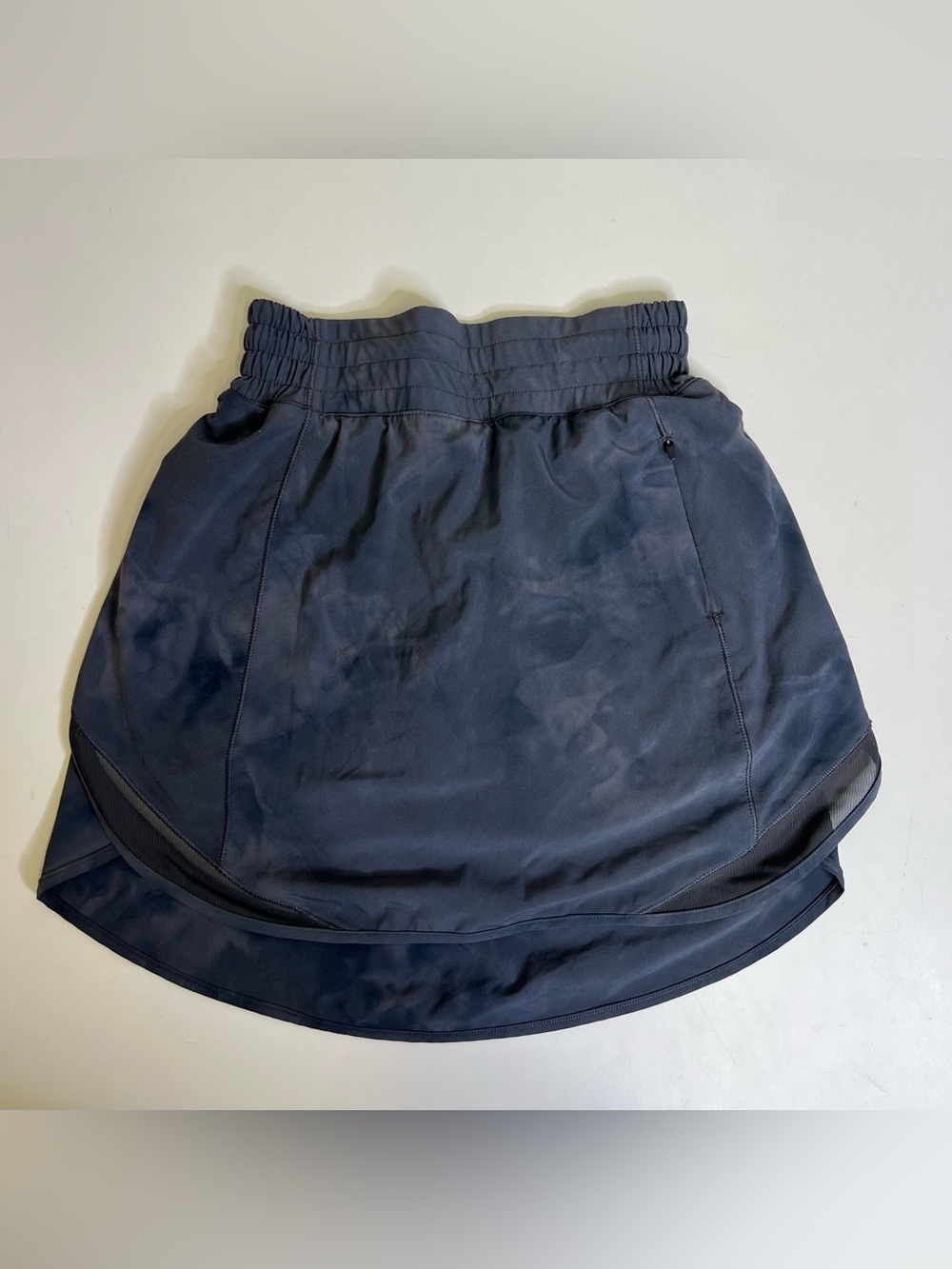 Lululemon Women's Hotty-Hot High-Rise Skirt Long Diamond Dye Grey - Size 0